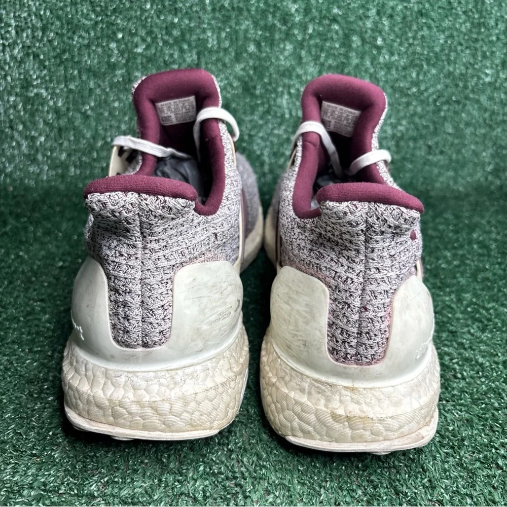 adidas Ultra Boost 4.0 Cloud White Maroo EE3705 Men’s Size 15‎